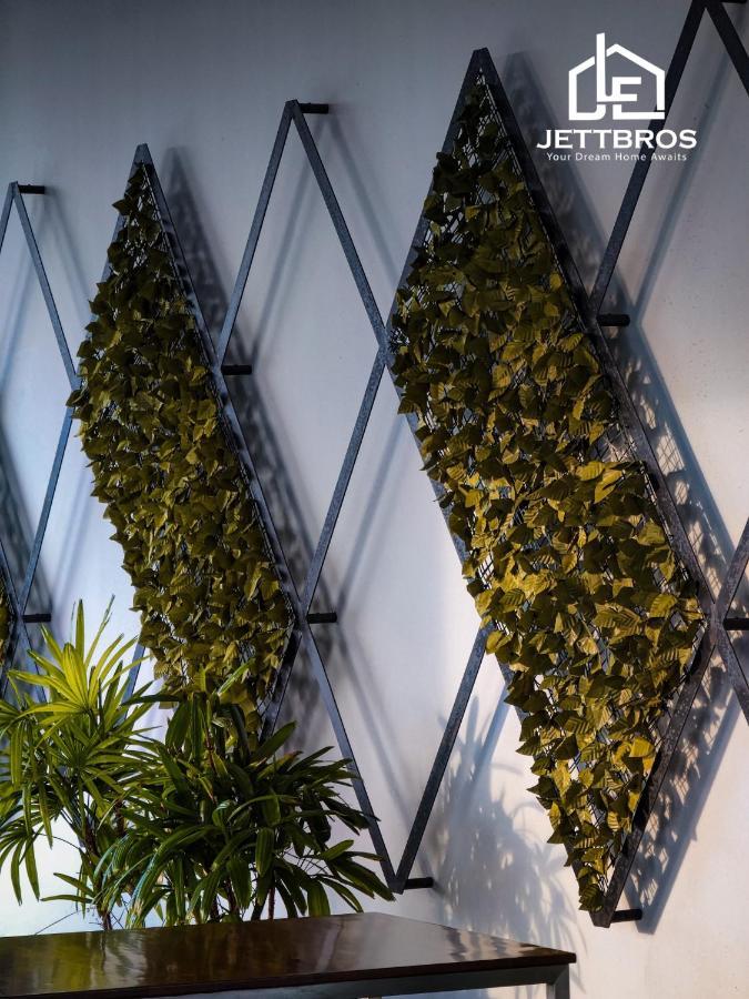Sks Pavillion By Jettbros * Johor Bahru